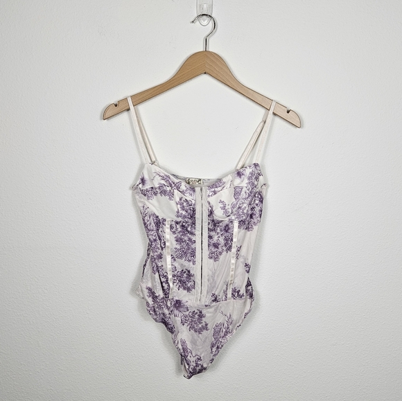 Intimately Free People NWT Night Rhythm Printed Bodysuit In Ivory Combo M - Picture 1 of 10